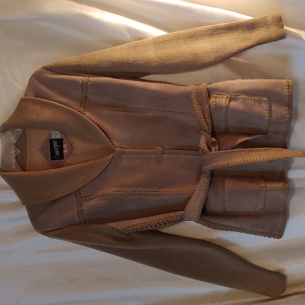 Fully Lined Beautiful Winter Jacket. - image 1